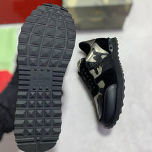 Load image into Gallery viewer, Shoes