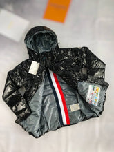 Load image into Gallery viewer, Jacket women