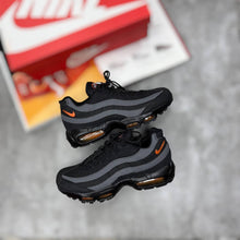 Load image into Gallery viewer, Shoes