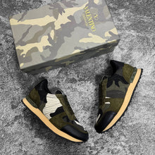 Load image into Gallery viewer, Shoes men