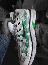 Load image into Gallery viewer, shoes