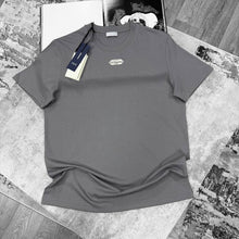 Load image into Gallery viewer, Tshirt