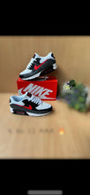 Load image into Gallery viewer, Shoes