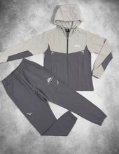 Load image into Gallery viewer, Tracksuit men
