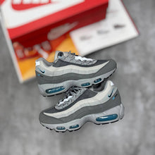 Load image into Gallery viewer, Shoes