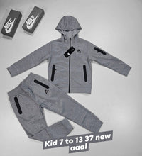 Load image into Gallery viewer, Tracksuit boy