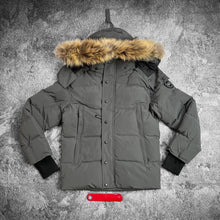 Load image into Gallery viewer, Jacket
