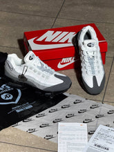 Load image into Gallery viewer, Shoes