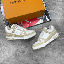 Load image into Gallery viewer, Shoes