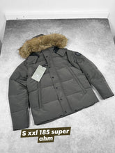 Load image into Gallery viewer, Jacket