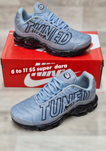 Load image into Gallery viewer, Shoes