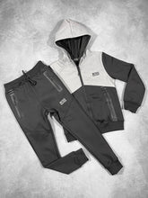 Load image into Gallery viewer, Tracksuit boy