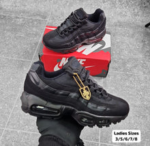 Load image into Gallery viewer, Shoes