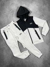 Load image into Gallery viewer, Tracksuit boy
