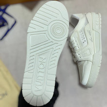 Load image into Gallery viewer, Shoes