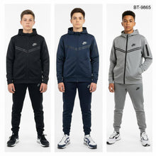 Load image into Gallery viewer, Tracksuit boy