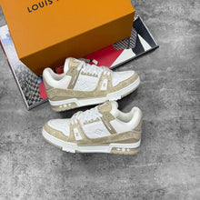 Load image into Gallery viewer, Shoes