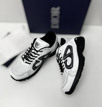 Load image into Gallery viewer, Shoes