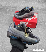 Load image into Gallery viewer, Shoes