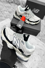 Load image into Gallery viewer, Shoes