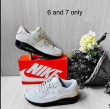 Load image into Gallery viewer, Shoes men
