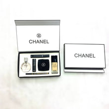Load image into Gallery viewer, Perfume