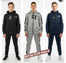 Load image into Gallery viewer, Tracksuit
