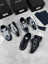 Load image into Gallery viewer, Shoes