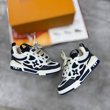 Load image into Gallery viewer, Shoes