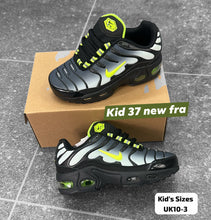 Load image into Gallery viewer, Shoes boy