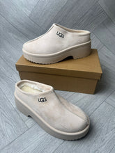 Load image into Gallery viewer, Slipper