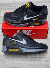 Load image into Gallery viewer, Shoes