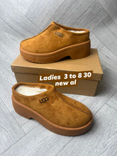 Load image into Gallery viewer, Slipper
