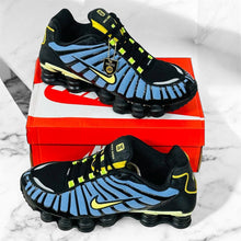 Load image into Gallery viewer, Shoes