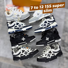 Load image into Gallery viewer, Shoes
