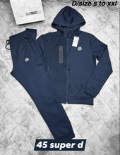 Load image into Gallery viewer, Tracksuit