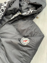 Load image into Gallery viewer, Jacket
