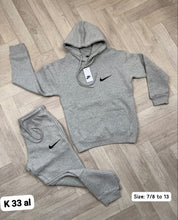 Load image into Gallery viewer, Tracksuit