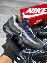 Load image into Gallery viewer, Shoes