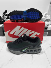 Load image into Gallery viewer, Shoes