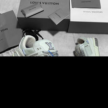 Load image into Gallery viewer, Shoes