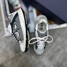 Load image into Gallery viewer, Shoes men