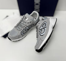 Load image into Gallery viewer, Shoes