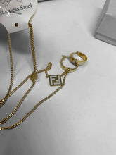 Load image into Gallery viewer, Necklace