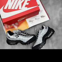 Load image into Gallery viewer, Shoes men