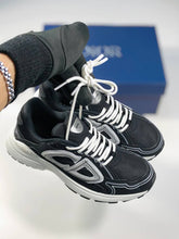 Load image into Gallery viewer, Shoes