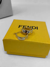 Load image into Gallery viewer, Necklace