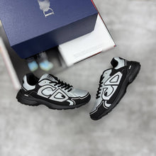 Load image into Gallery viewer, Shoes