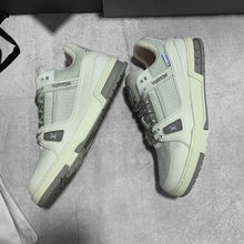 Load image into Gallery viewer, Shoes
