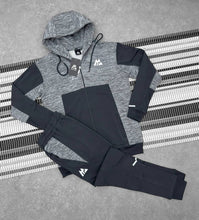 Load image into Gallery viewer, Tracksuit men